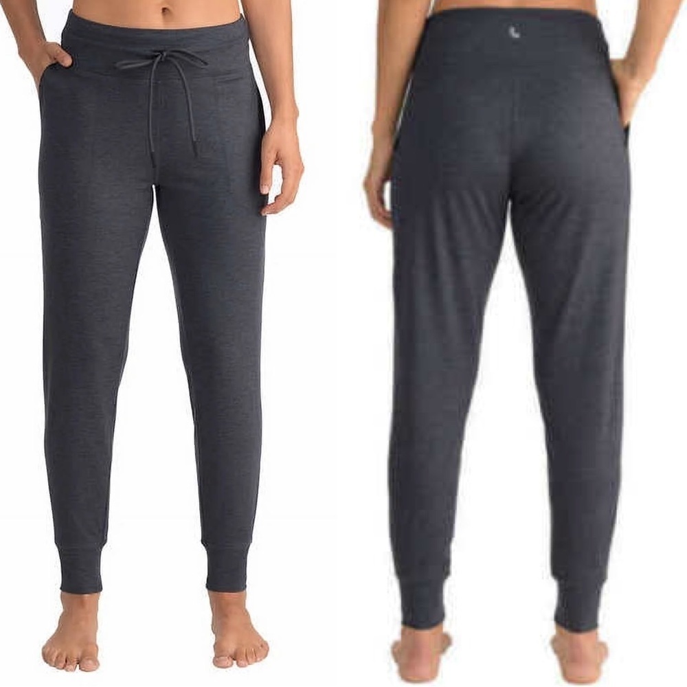 Lolë Women’s Classic Jogger Pant, Heathered Gray size Small